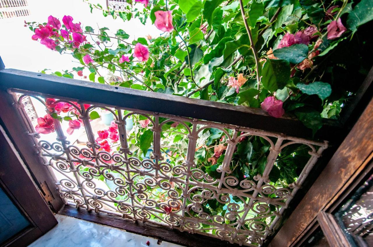 Hotel & Spa Riad Dar El Aila Marrakesh Bagian luar foto