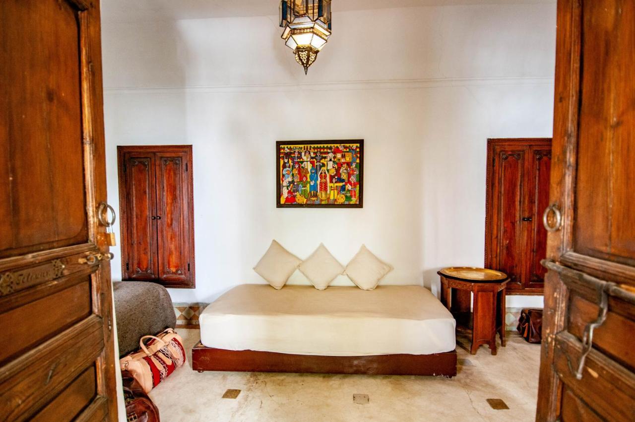 Hotel & Spa Riad Dar El Aila Marrakesh Bagian luar foto