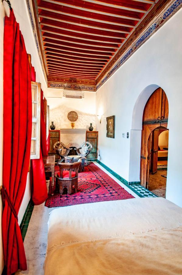 Hotel & Spa Riad Dar El Aila Marrakesh Bagian luar foto