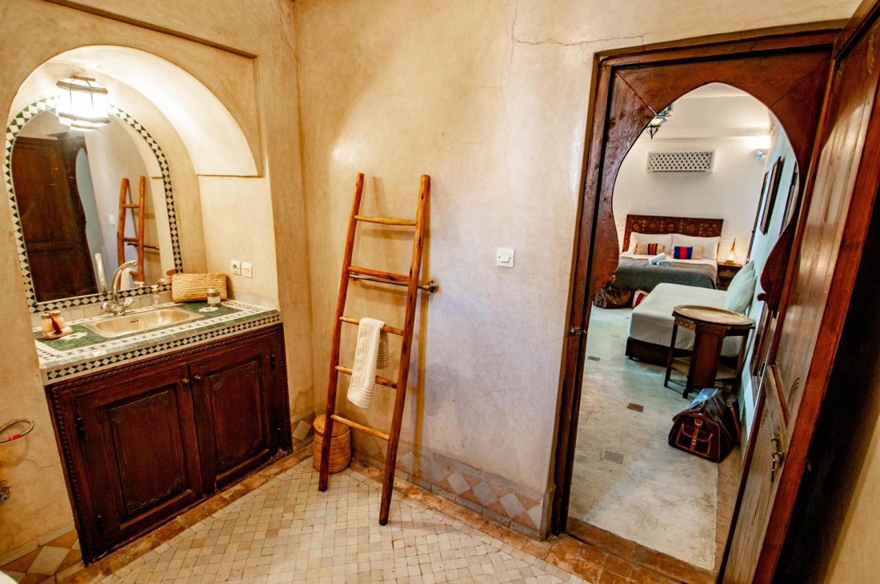 Hotel & Spa Riad Dar El Aila Marrakesh Bagian luar foto