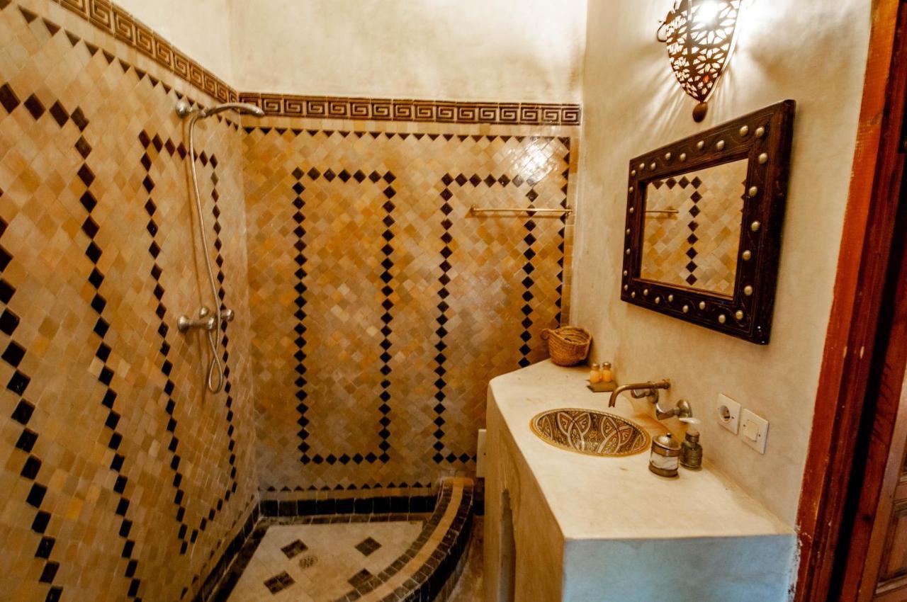Hotel & Spa Riad Dar El Aila Marrakesh Bagian luar foto
